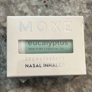 NWT Eucalyptus Aromatherapy Nasal Inhaler
